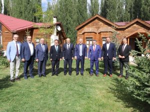 DKBB Encümen Toplantısı Bayburt’ta yapıldı