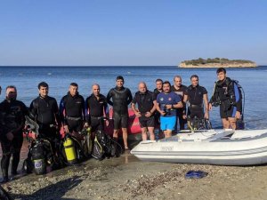 Büyükşehir İtfaiyesi Su Altı Arama Kurtarma ekibi eğitimlerini sürdürüyor