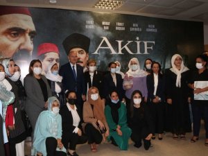 İçişleri Bakanı Süleyman Soylu, Şırnak’ta Akif filminin galasına katıldı