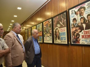 "Çukurova’dan Beyazperdeye Sinema Afişleri" sergisi