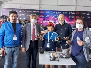 Kütahya Tasarım Teknokent, 11 yaşındaki Doruk Cengiz’le zirve yükselişini sürdürüyor