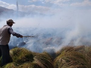 Yüksekova’nın kuş cenneti alev alev yanmaya devam ediyor