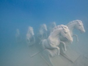 Likya uygarlığının kaçırılan eserleri Kaş’ta su altında sergilenecek