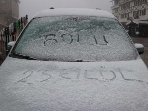 Bolu’ya yılın ilk karı düştü