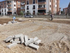 Düzce’de parksız mahalle kalmayacak