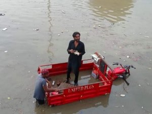 Muson yağmurları Pakistan’da sele neden oldu