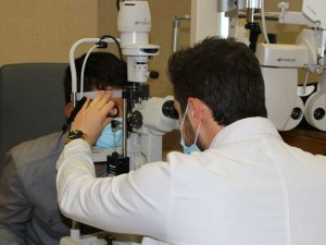 Özel hastaneden Uluslararası İşitme Engelliler Haftası’nda engellilere ücretsiz muayene