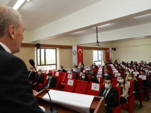 Sağlık Hizmetleri Meslek Yüksekokulu’nda eğitim başladı