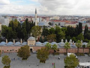 Osmanlı’nın en önemli şeyhülislamlarının görev yeri 500 yıldır görkemini koruyor