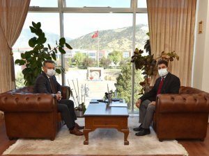 Rektör Aldemir, Aydın Valisi Hüseyin Aksoy’u ağırladı