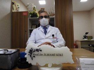 Aşıyı geciktirdiği için korona virüse yakalanan profesörden aşı olun çağrısı