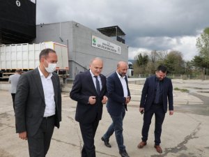 Başkan Özdemir, Düzce’nin katı atık ayrıştırma tesisini inceledi
