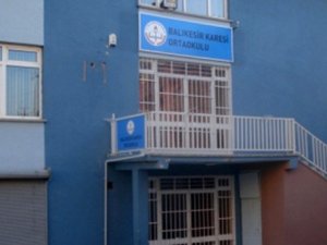 Karesi Ortaokulu’ndan ’Kök Hücre’ kampanyası