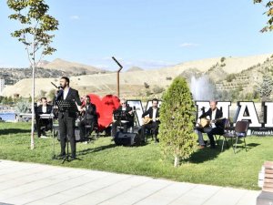 Neşet Ertaş ölümünün 9. yılında türküleriyle anıldı