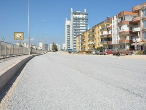 Tarsus’ta eskiyen caddeler yenileniyor