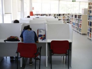 Doğan Hızlan Kütüphanesi yenilendi