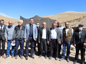 Tüfenkci: "Üreticinin her zaman yanındayız"