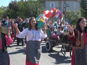 Kırklareli’ne bağ bozumu şenliğinde renkli görüntüler yaşandı