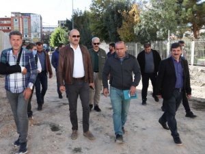 Başkan Vekili Aydın belediyenin çalışmalarını inceledi