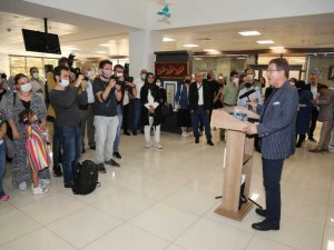 Başkan Deniz Köken’in ebru çalışması sergide