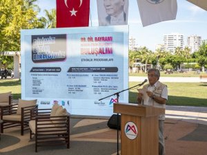 Mersin’de Türk Dil Bayramı kutlandı