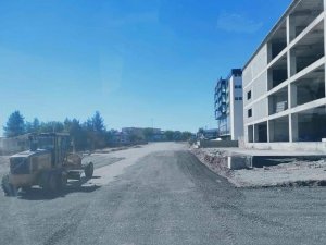 Bağlar Belediyesinden iki bölgeye daha imar yolu