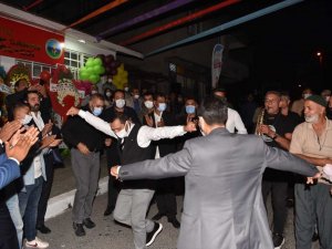 Hançerli bir sözünü daha tuttu