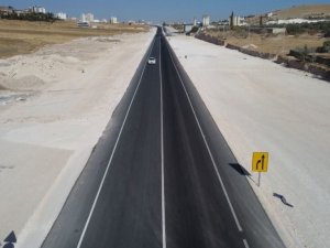 Buluntu Hoca Bulvarı tek şerit olarak trafiğe açıldı