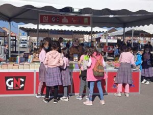 Afyonkarahisar Kitap Fuarı’nı 4 günde yaklaşık 40 bin kişi ziyaret etti