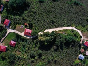 Altınordu’da beton yol çalışmaları sürüyor