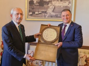 Kılıçdaroğlu’ndan Başkan Savaş’a hizmet teşekkürü