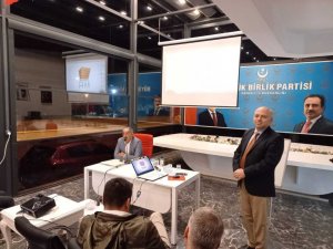 Denizlililerden ‘Siyaset Okulu’na yoğun ilgi