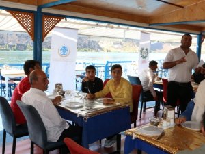 Engelli vatandaşlar tarihi alanları gezdi