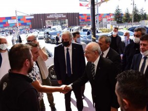 Kılıçdaroğlu Bozüyük’te sanayi esnafının sorunlarını dinledi