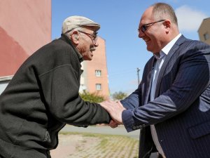 Başkan Bilgin vatandaşlardan tam not aldı