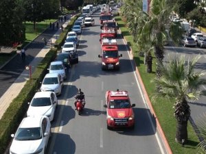 İtfaiye araçları şehir turu yaptı