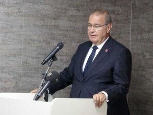 CHP Genel Başkan Yardımcısı Faik Öztrak, Ereğli’de Ekonomi Masası’nda konuştu