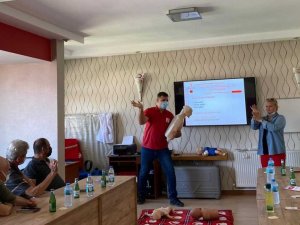 Aydın’da işitme engelli bireylere ’ilk yardım’ eğitimi verildi