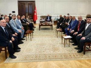 İçişleri Bakanı Soylu, Elazığ muhtarlarıyla bir araya geldi