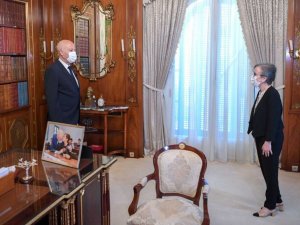 Tunus Cumhurbaşkanı Kays Said, hükümeti kurmak için Najla Boudin’i görevlendirdi.