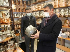 Ramazan Şimşek’ten sanata ve sanatçıya destek