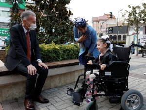 Mavi kapaklar 5 engelli vatandaşa umut oldu