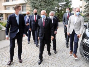 Kılıçdaroğlu, AB Türkiye Delegasyonu Başkanı Landrut ile bir araya geldi