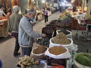 Kış ayları yaklaştı, vatandaşlar bitkisel ürünlere yöneldi