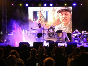 "Ustalara Saygı" konserinde Neşet Ertaş anıldı