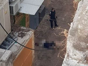 İsrail güçleri, Mescid-i Aksa’nın kapısında Filistinli bir kadını öldürdü