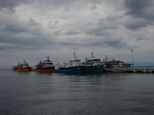 Sinop limanına demirlediler