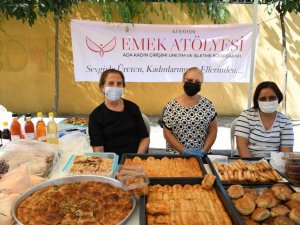 Emek atölyelerinin lezzetleri Yöresel ve İyi Tarım Ürünleri Sokağında
