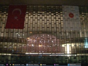 Atatürk Kültür Merkezi’nin tabelası 3 yıllık inşa çalışmasının ardından asıldı