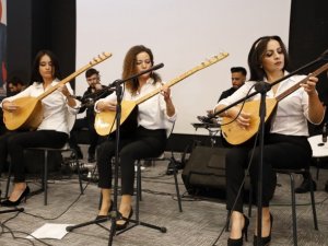 Samsun’da solistler geçidi